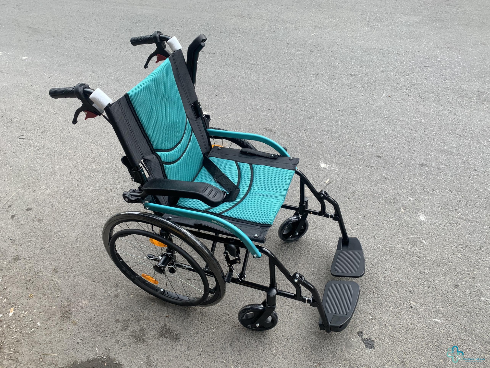 Xe lăn Lucass X63L